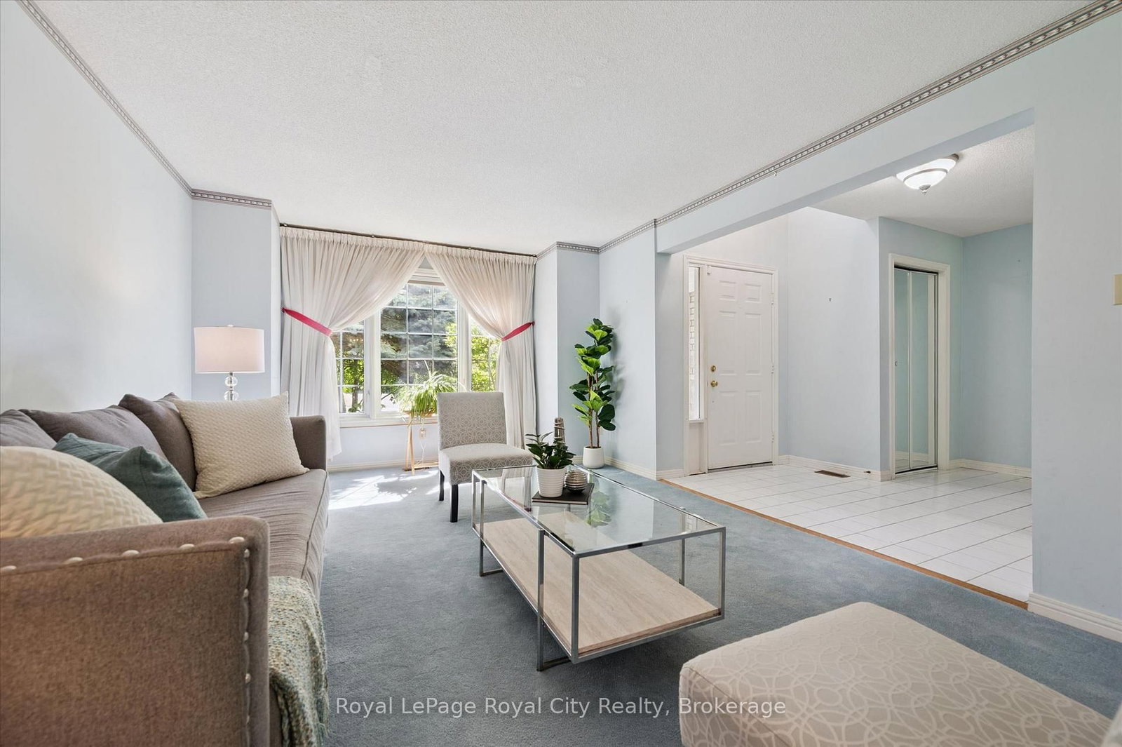 539 Harvey Street • Centre Wellington, ON photo 6