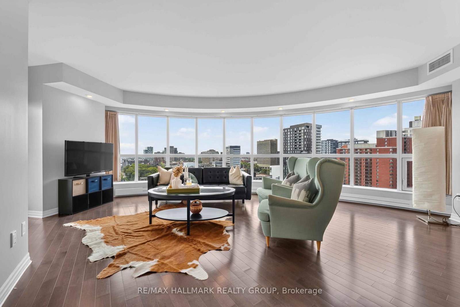 195 Besserer Street N • #1701 • Ottawa, ON photo 11
