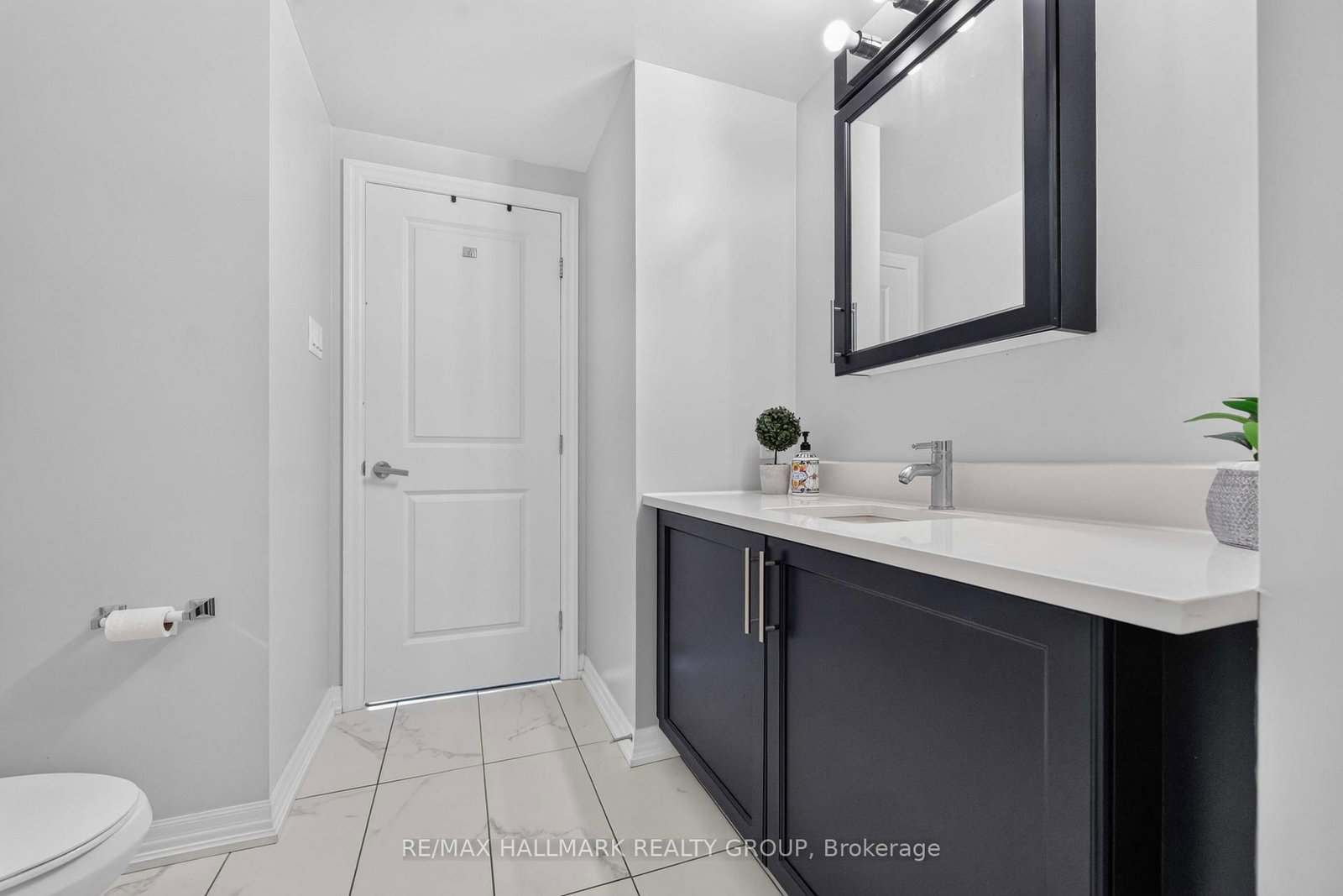 195 Besserer Street N • #1701 • Ottawa, ON photo 35