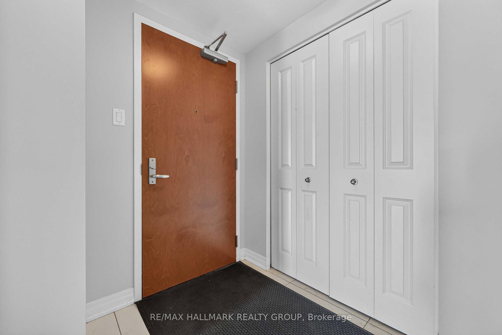 195 Besserer Street N • #1701 • Ottawa, ON photo 5