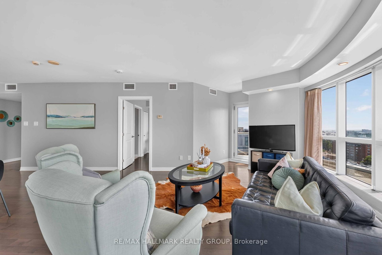 195 Besserer Street N • #1701 • Ottawa, ON photo 7