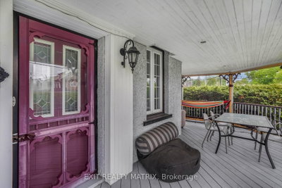 160 E Nelson Street • Hawkesbury, ON photo 3