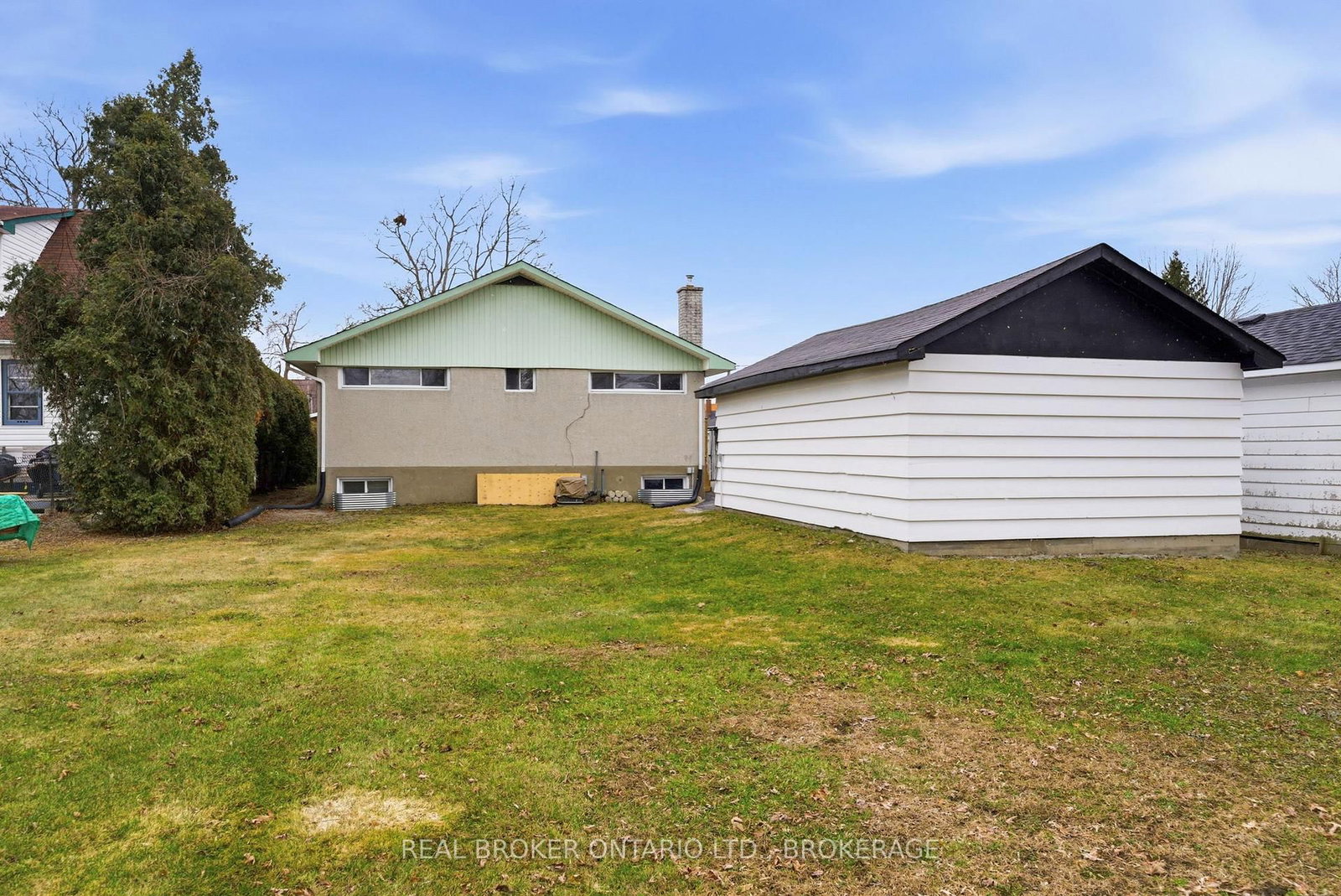 1205 Osborne Avenue • Cornwall, ON photo 22