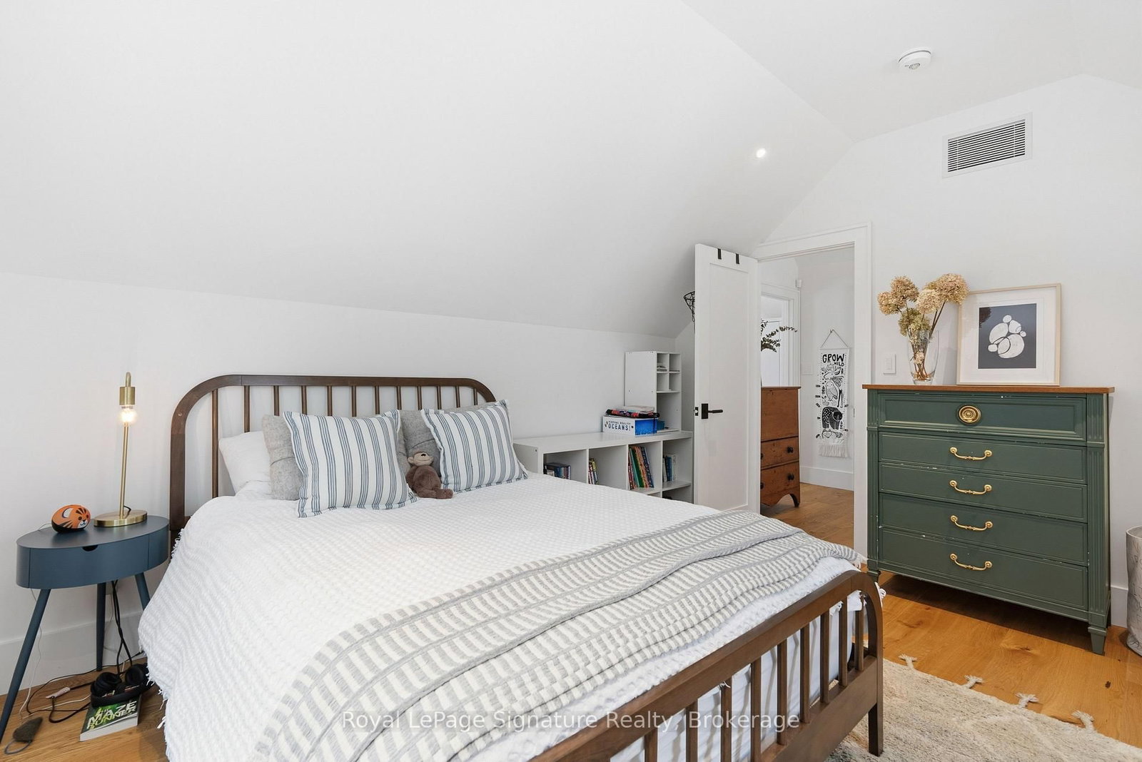 356598 The Blue Mountains- Euphrasia • Grey Highlands, ON photo 35