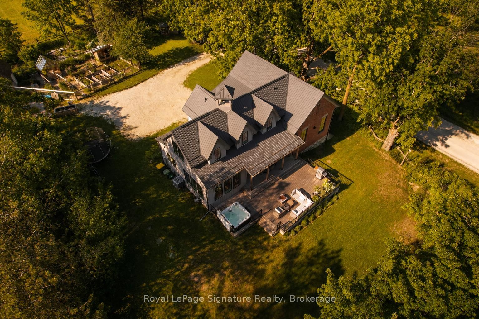 356598 The Blue Mountains- Euphrasia • Grey Highlands, ON photo 41