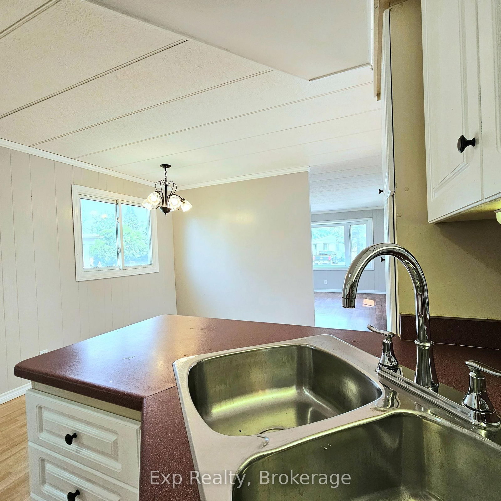 529-52 HWY2 Estates • Quinte West, ON photo 8