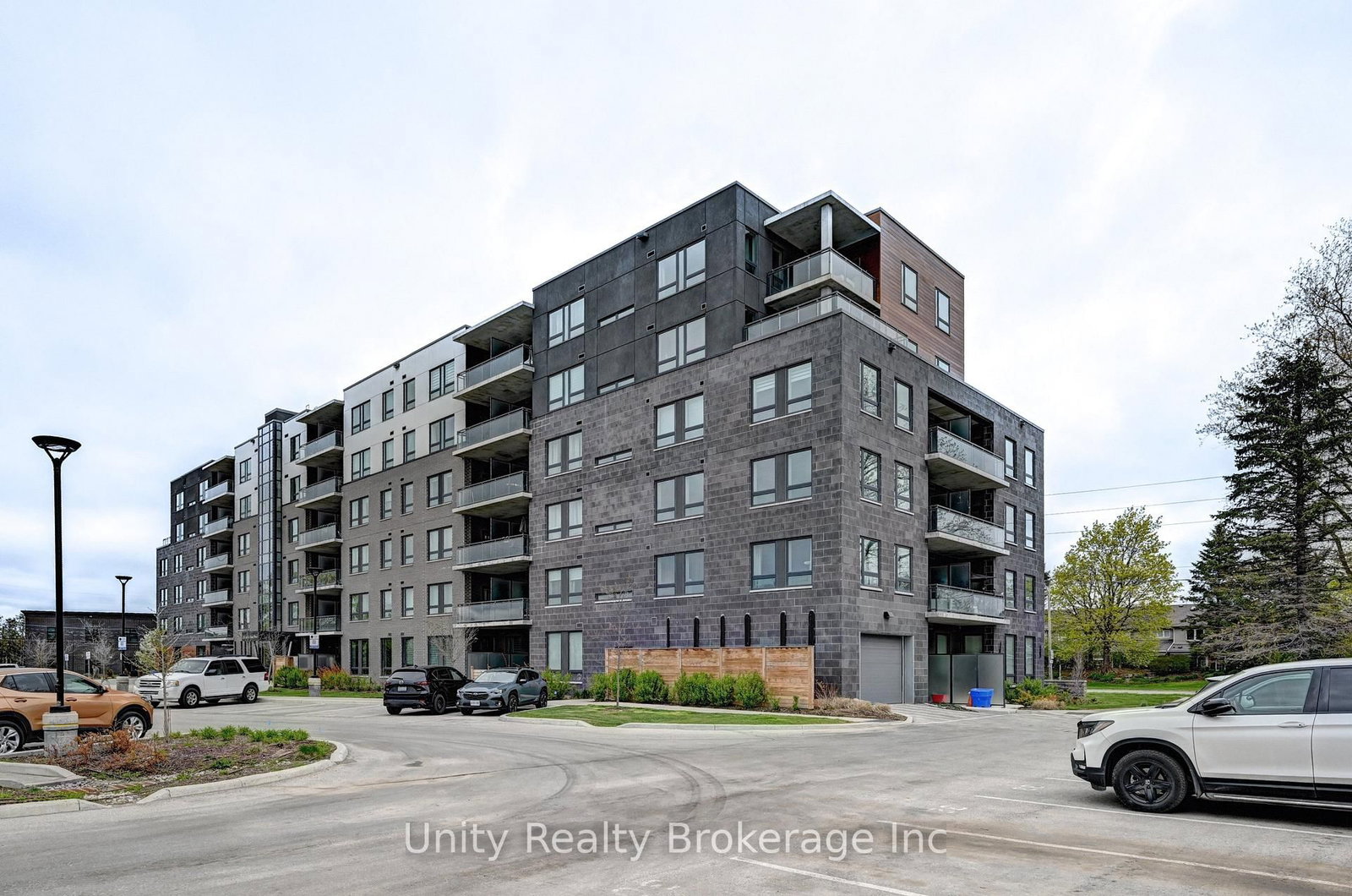 26 Lowes Street • #108 • Guelph, ON photo 31
