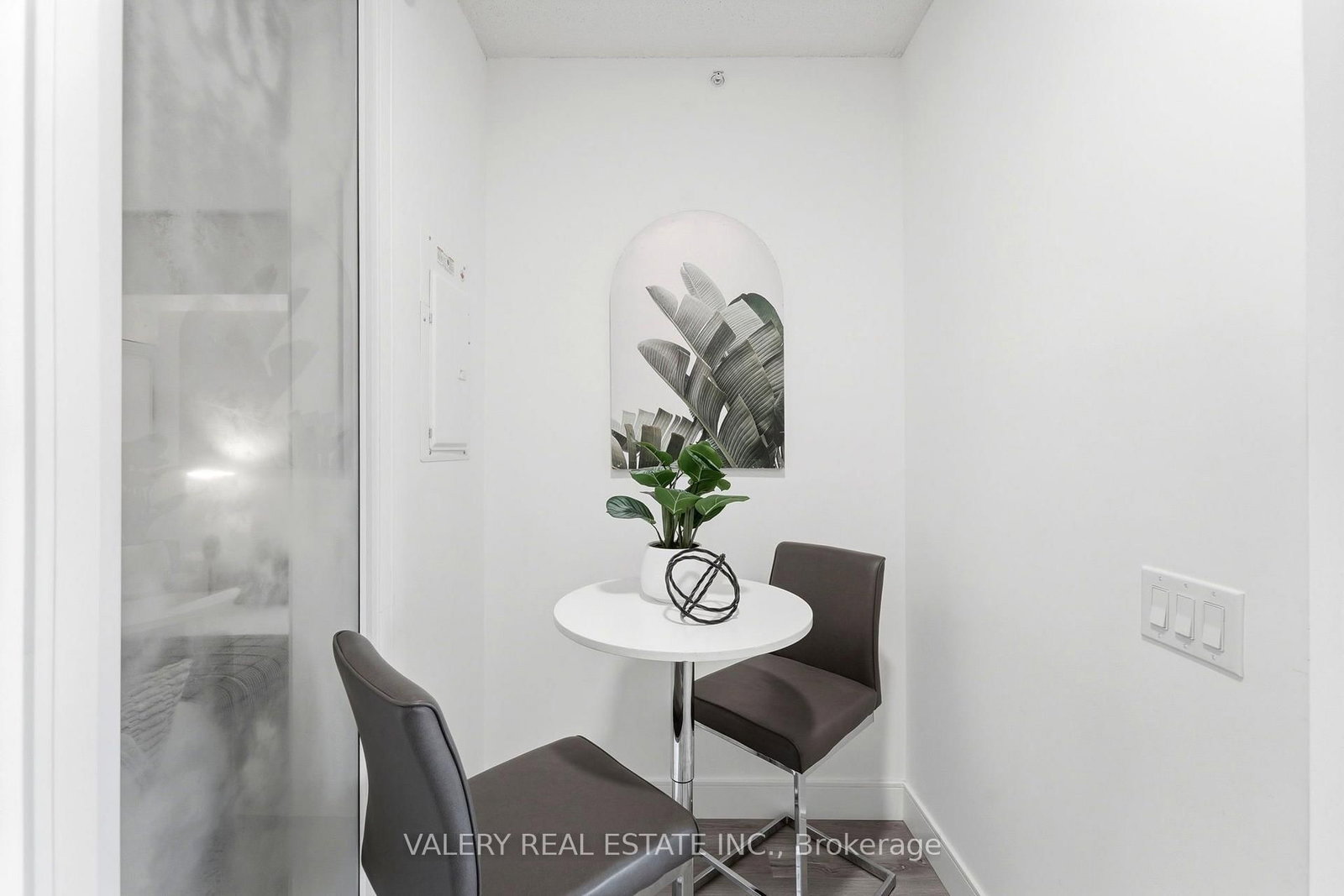 1 Wellington Street • #717 • Brantford, ON photo 11