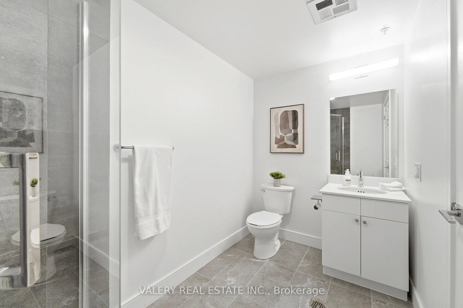1 Wellington Street • #717 • Brantford, ON photo 8