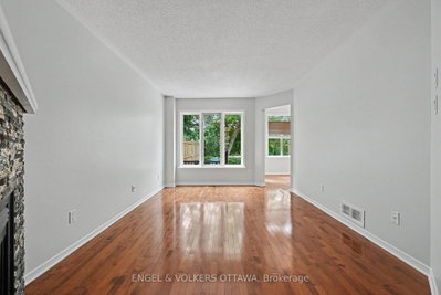 101 Margrave Avenue • Ottawa, ON photo 6