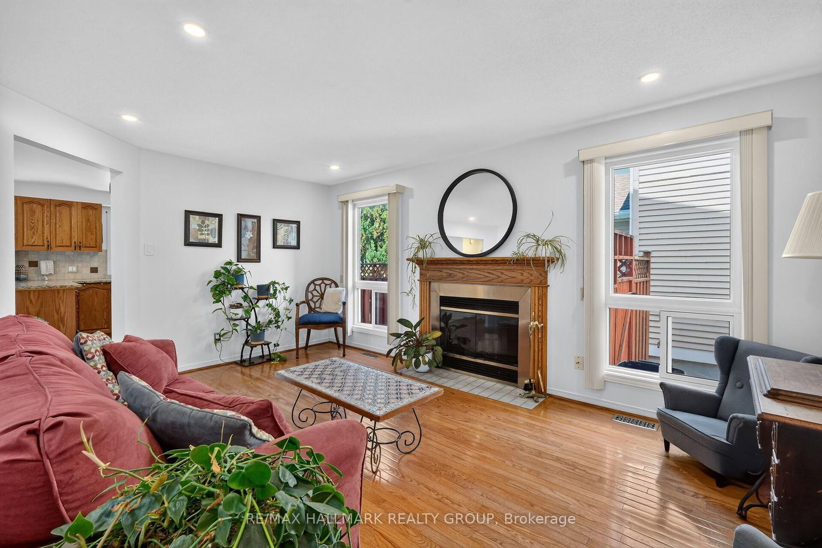 6117 Silverbirch Street • Ottawa, ON photo 12
