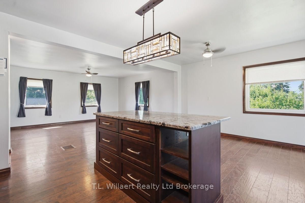 25130 Argyle Line • West Elgin, ON photo 16