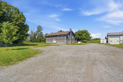 25130 Argyle Line • West Elgin, ON photo 6