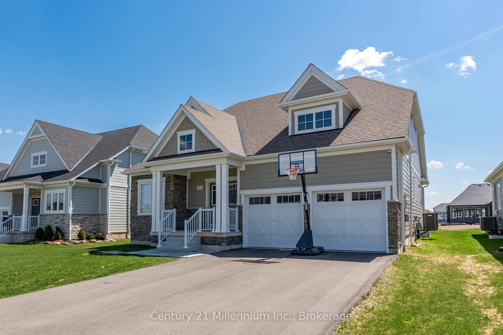 103 Laurens Lane • Georgian Bluffs, ON photo 1