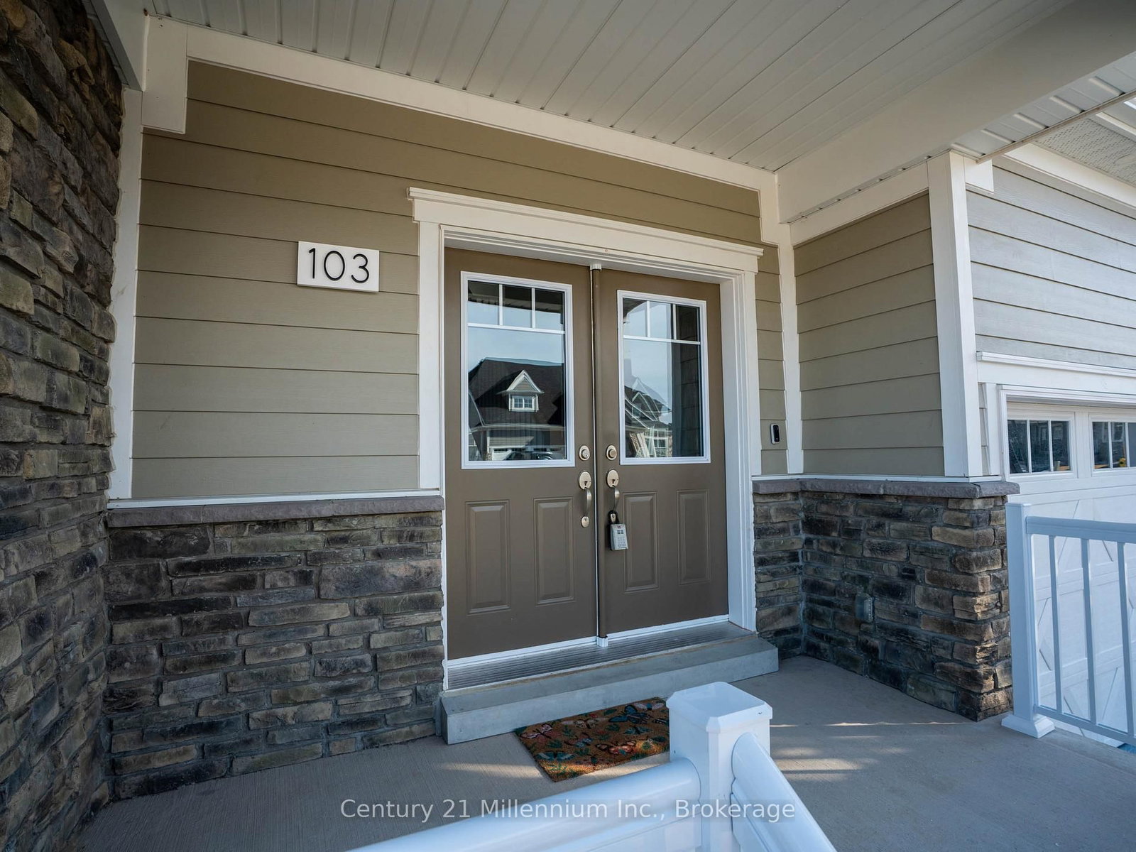 103 Laurens Lane • Georgian Bluffs, ON photo 9