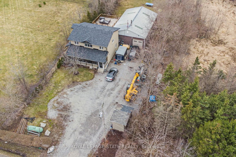 443 Eleventh Road E