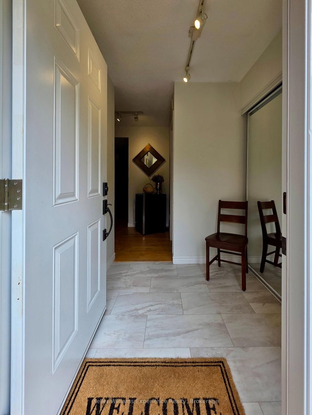 10 - 49 Southbank Drive