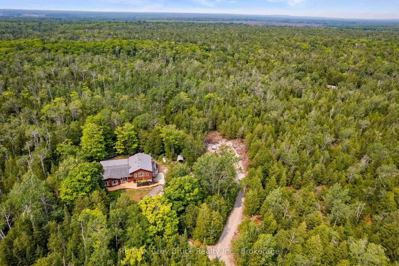 479 DYERS BAY Road