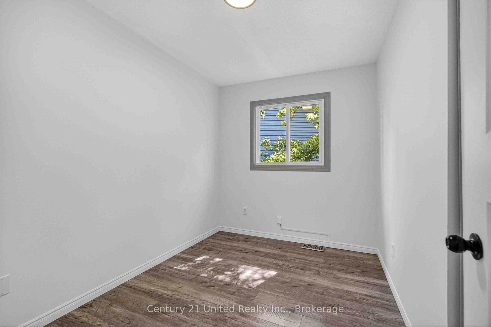 1255 Huntington Circle • Peterborough, ON photo 17