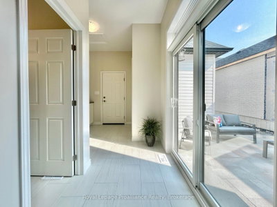 93 Athabaska Drive • Belleville, ON photo 9
