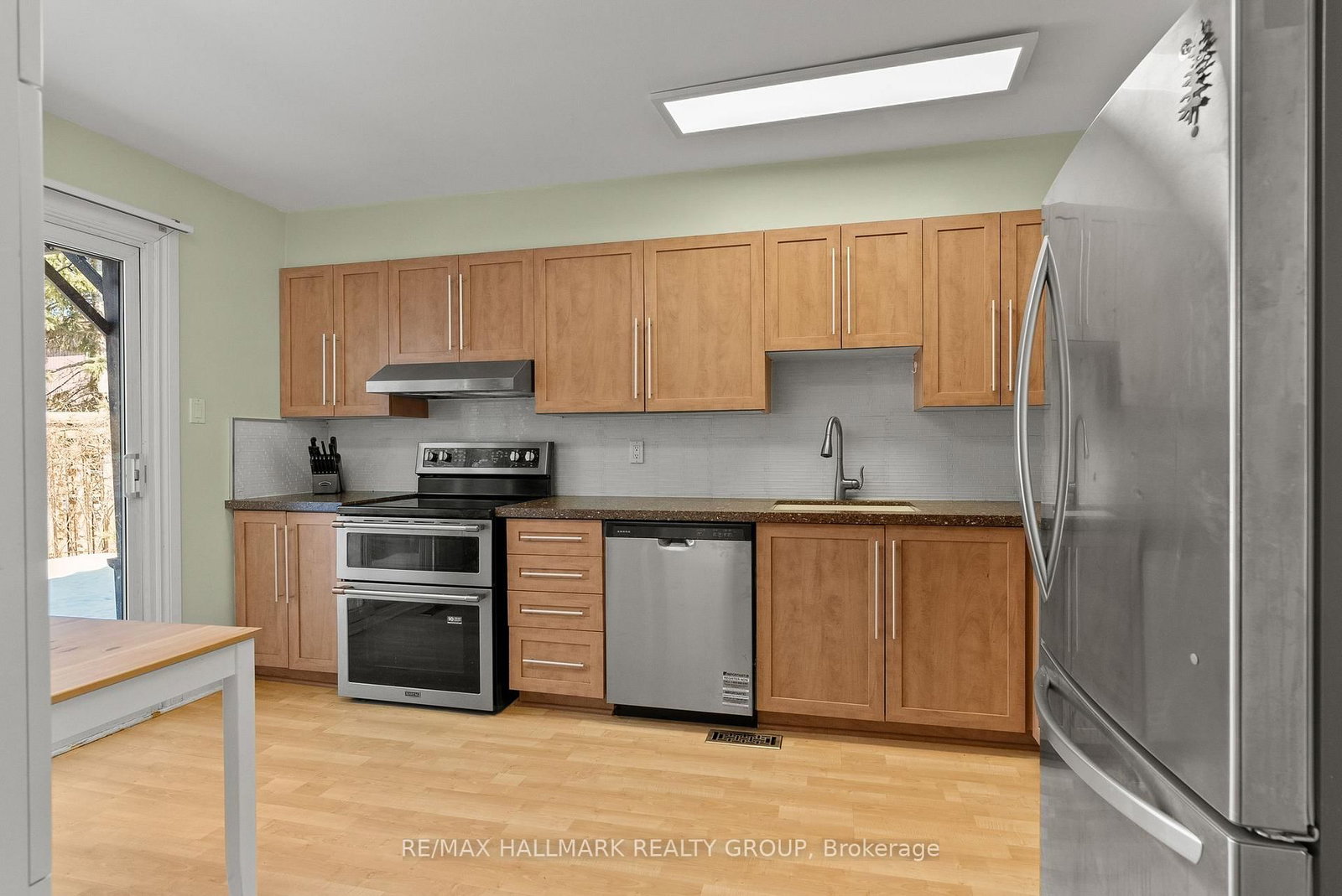48 Sample Road • Ottawa, ON photo 12