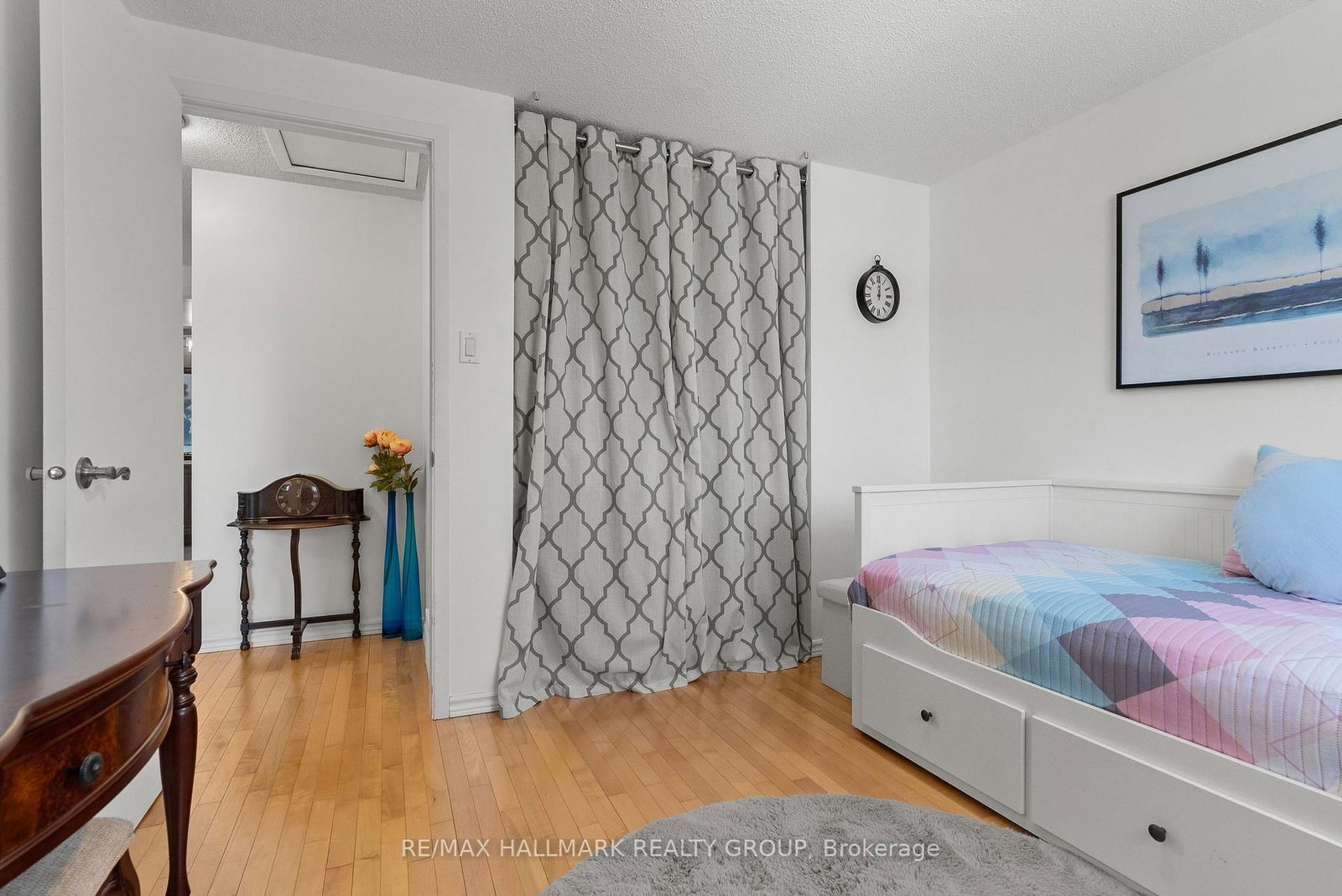 48 Sample Road • Ottawa, ON photo 21