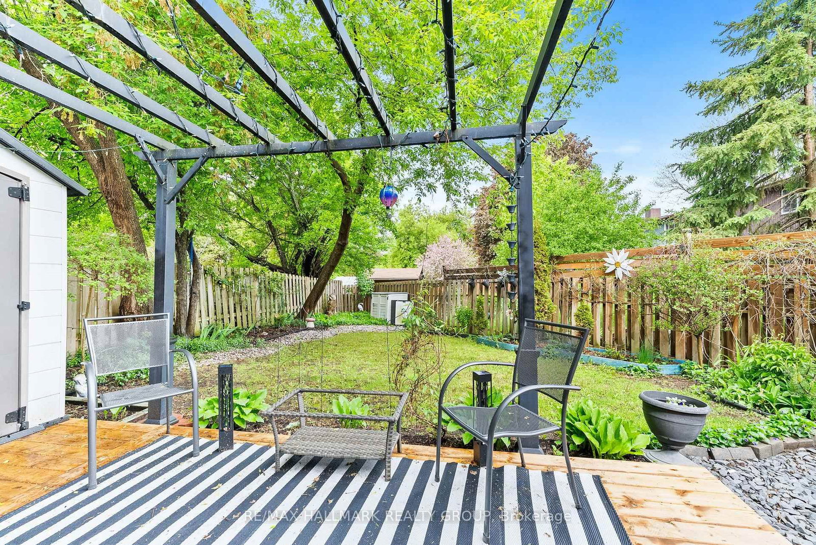 48 Sample Road • Ottawa, ON photo 33