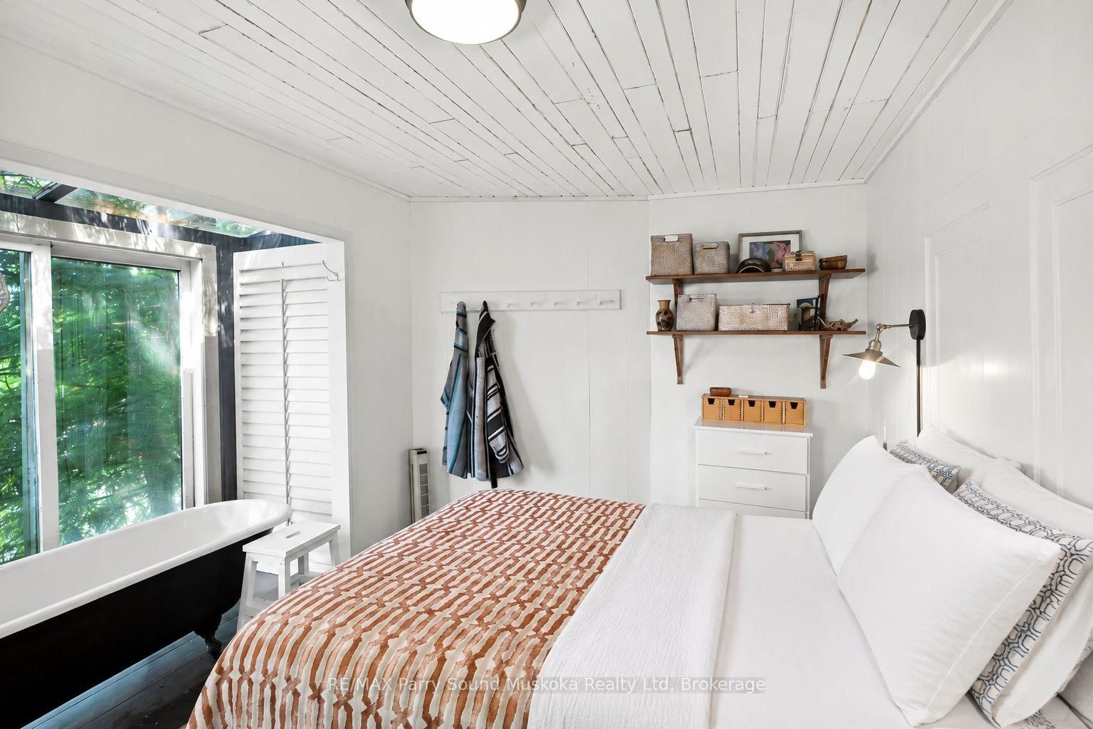 106 Kapikog South Road • The Archipelago, ON photo 25