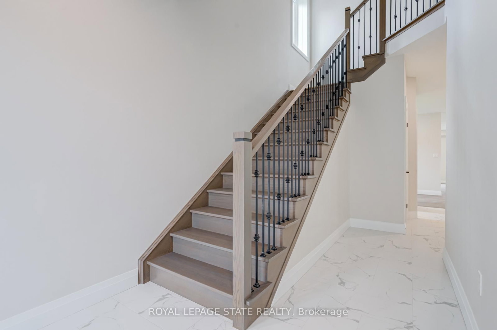 39 Norwich Road • Hamilton, ON photo 16
