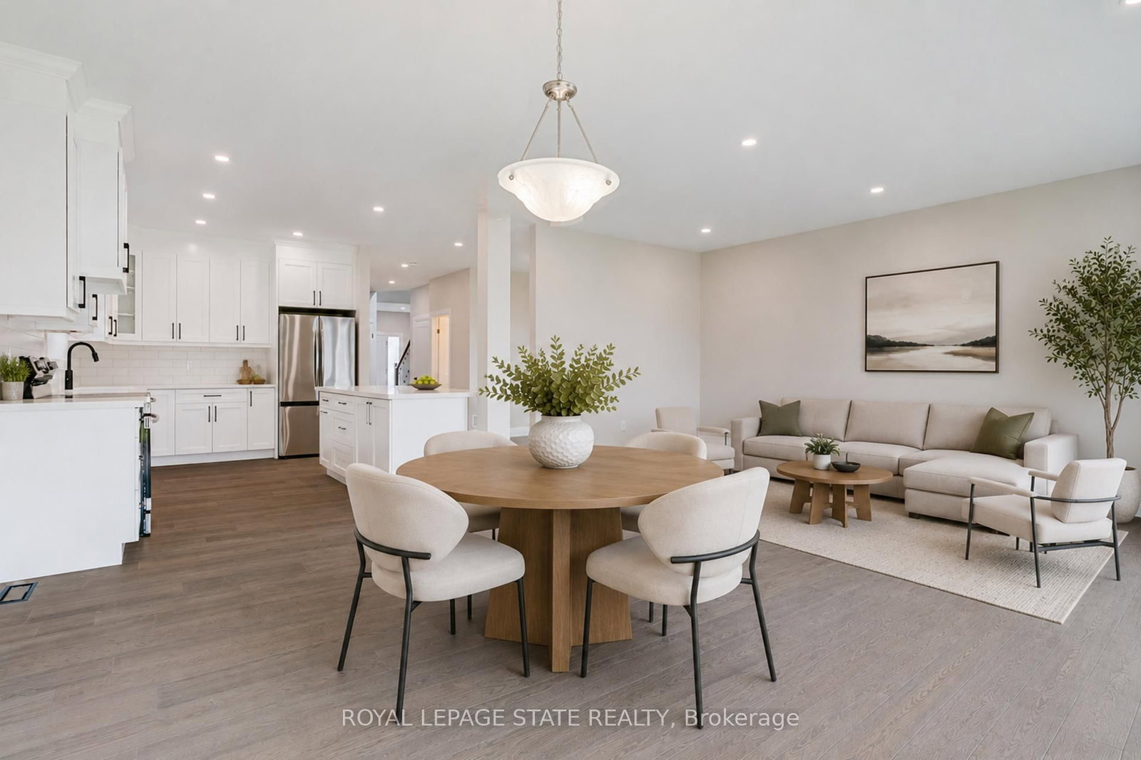 39 Norwich Road • Hamilton, ON photo 4