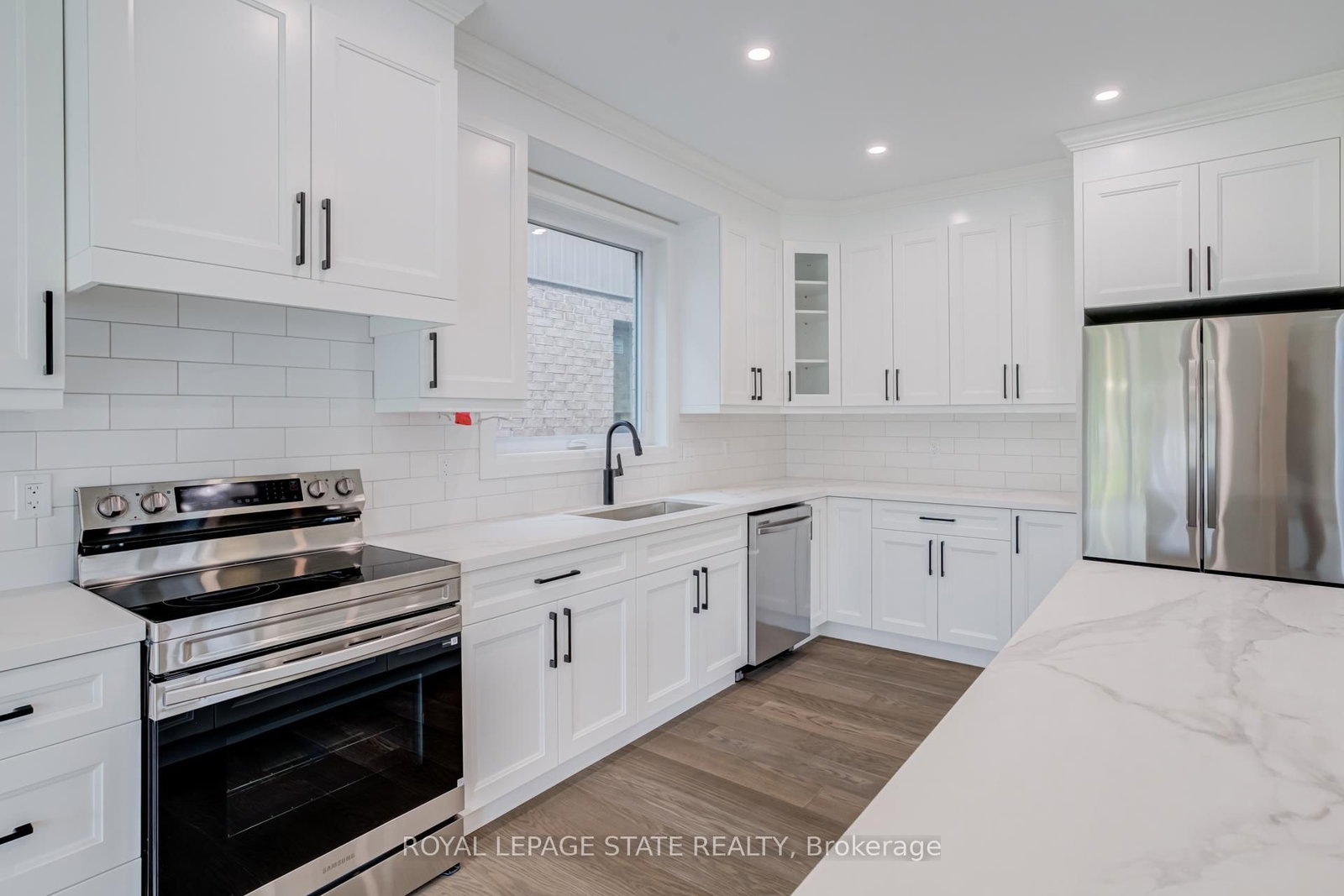 39 Norwich Road • Hamilton, ON photo 7