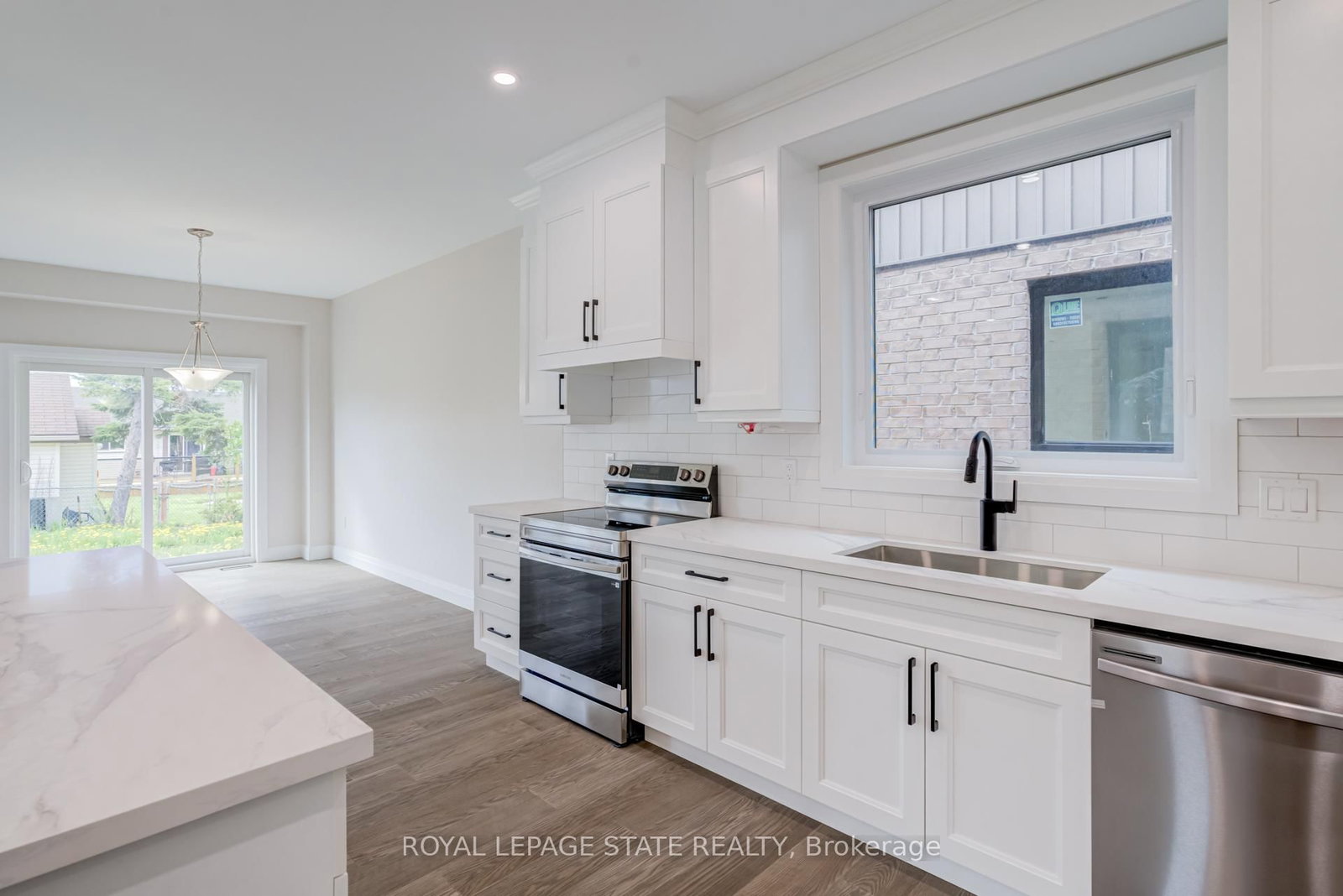 39 Norwich Road • Hamilton, ON photo 8