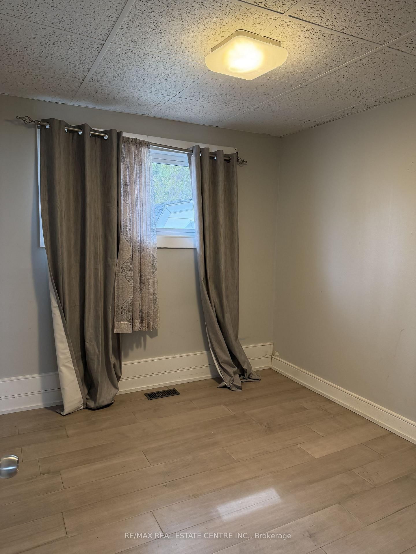 35 Lakeside Avenue • Meaford, ON photo 26