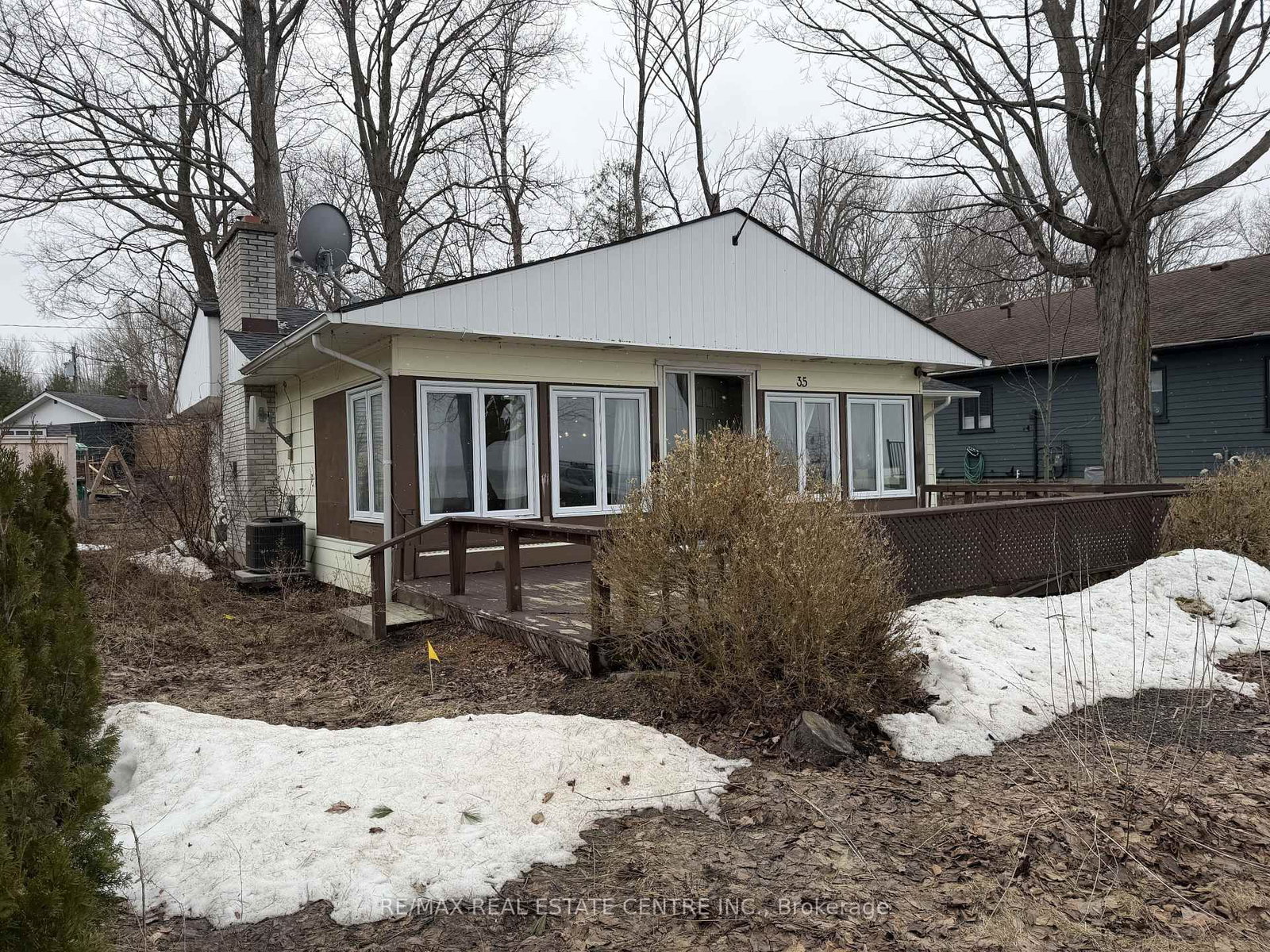 35 Lakeside Avenue • Meaford, ON photo 28