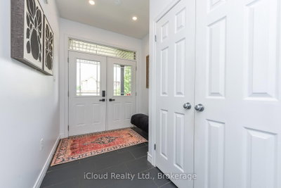 132 Drone Crescent • Guelph, ON photo 6