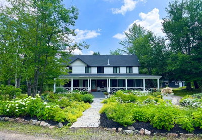 1040 Walker Lake Drive — photo 2