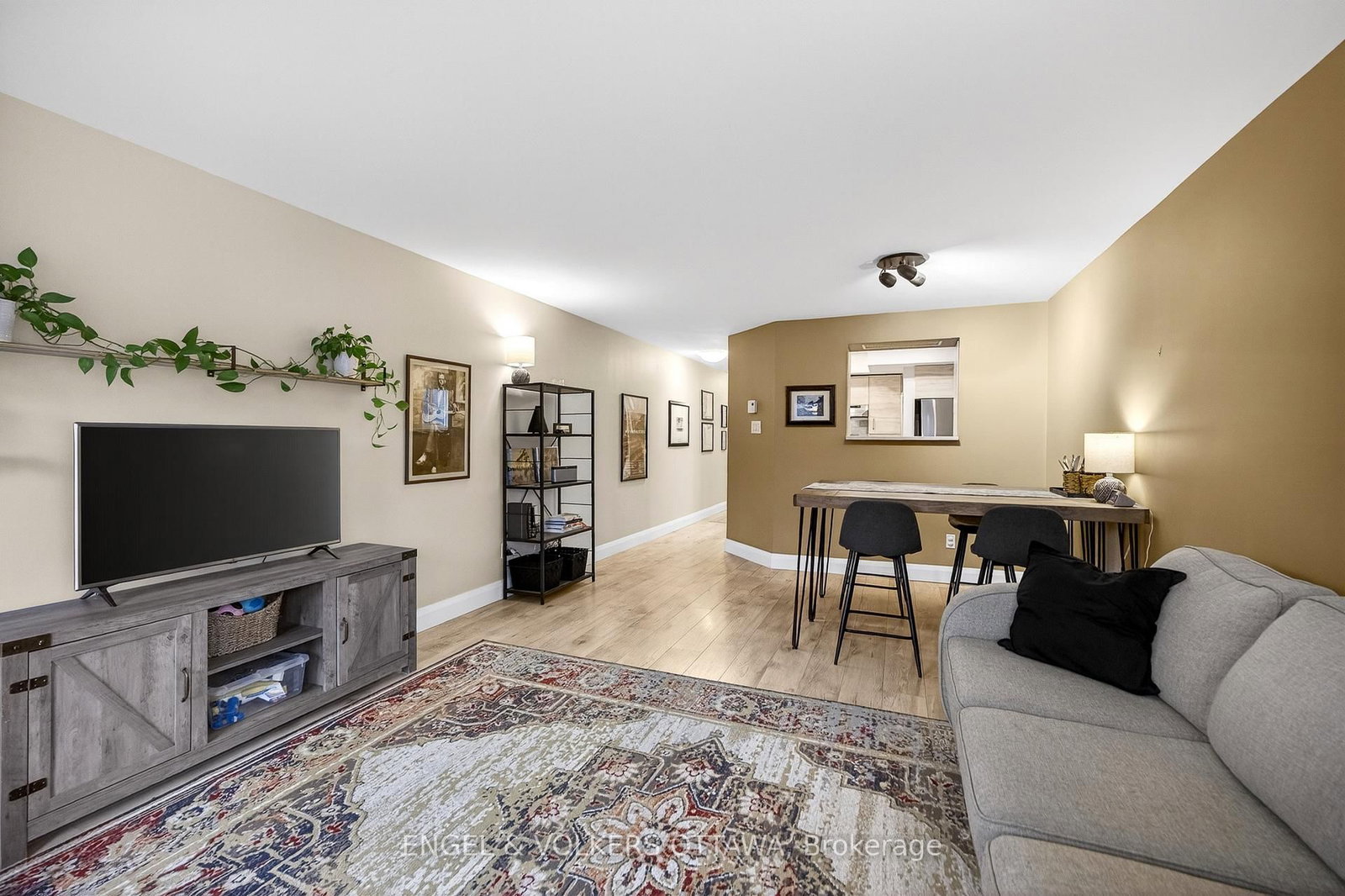 35 Robinson Avenue • #B • Ottawa, ON photo 10