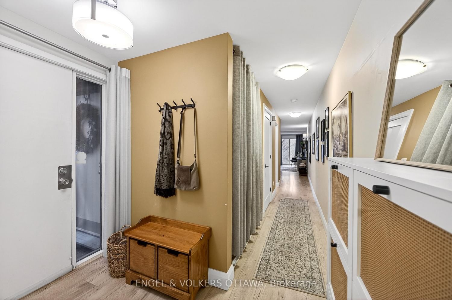 35 Robinson Avenue • #B • Ottawa, ON photo 4