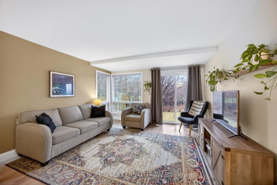 35 Robinson Avenue • #B • Ottawa, ON photo 8