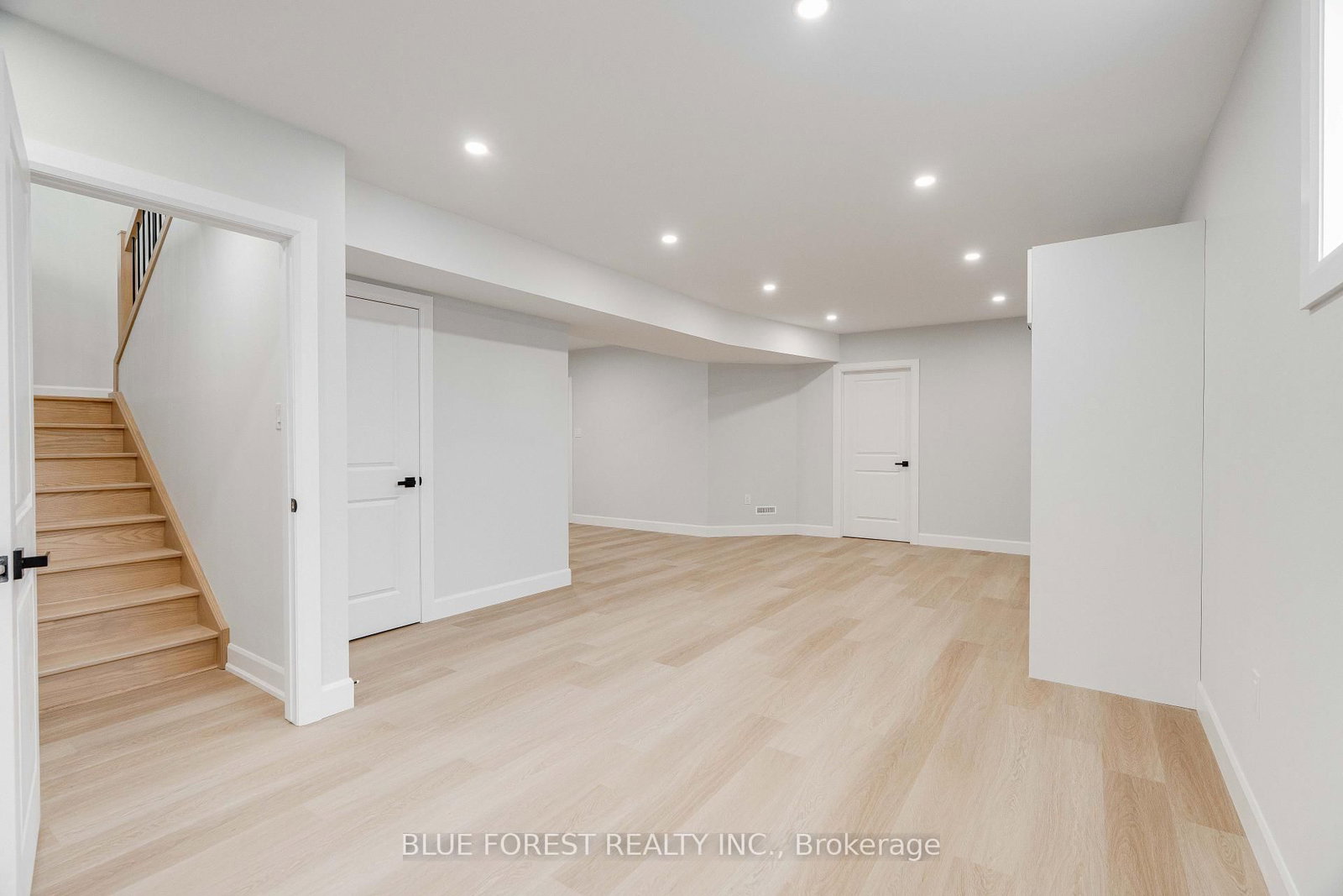 303 Nancy Street • Dutton/Dunwich, ON photo 32