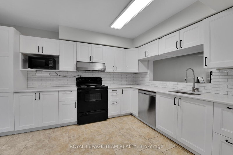 282 Dalehurst Dr photo 5