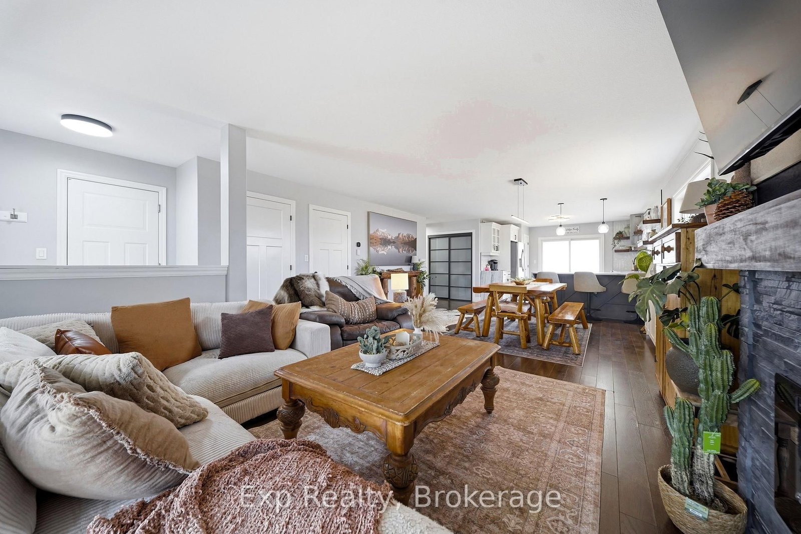 7 Tessa Boulevard • Belleville, ON photo 10