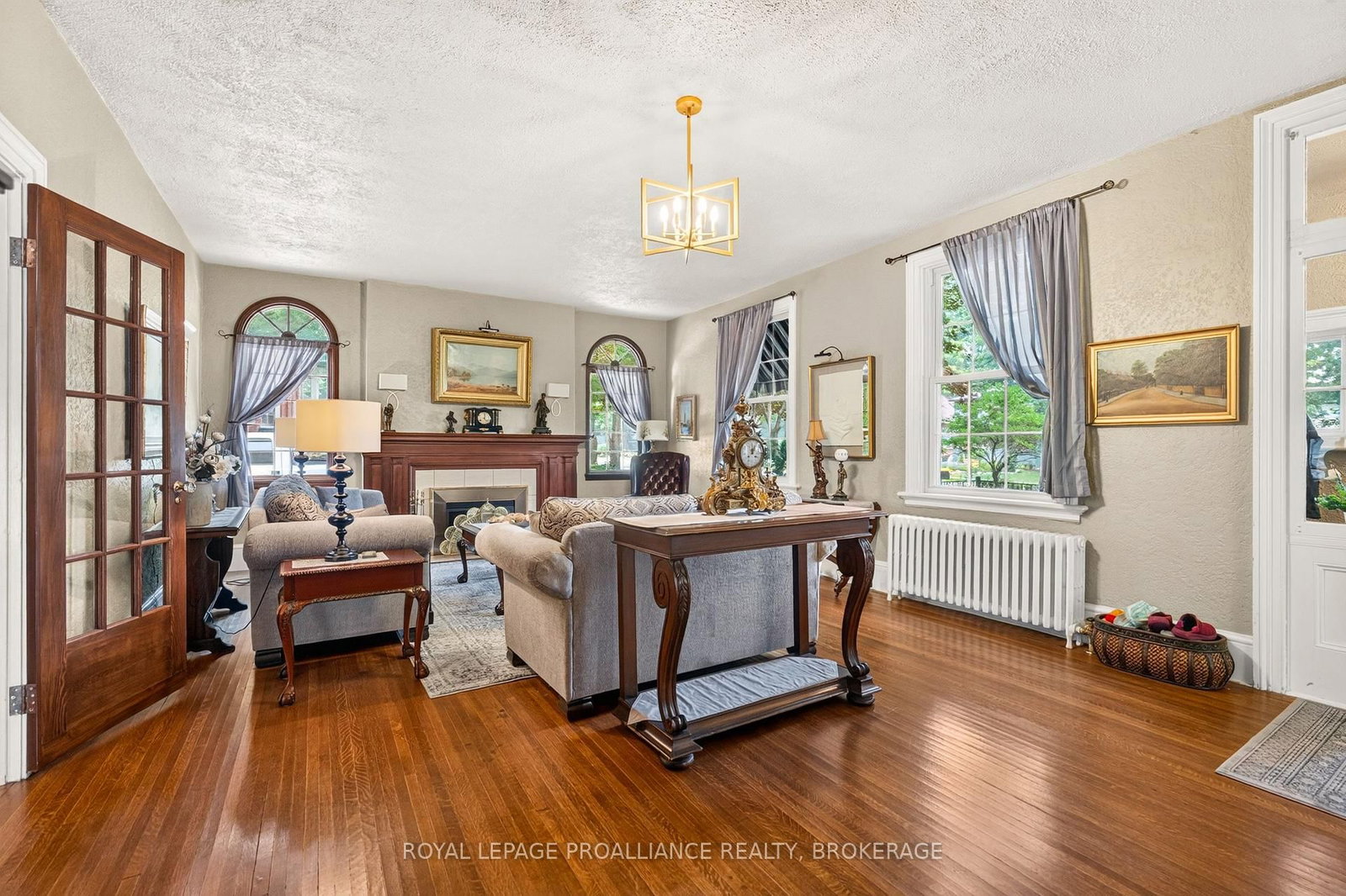 223 King Street W • Gananoque, ON photo 10