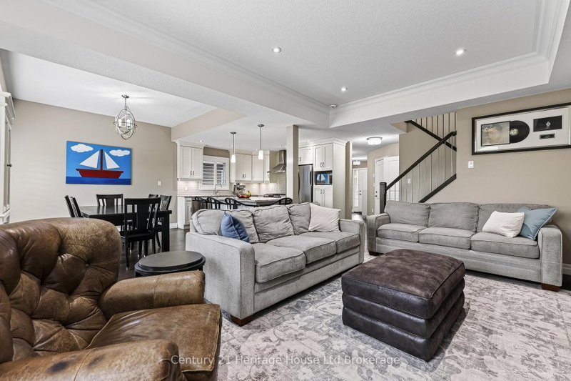 1048 Alberni Road