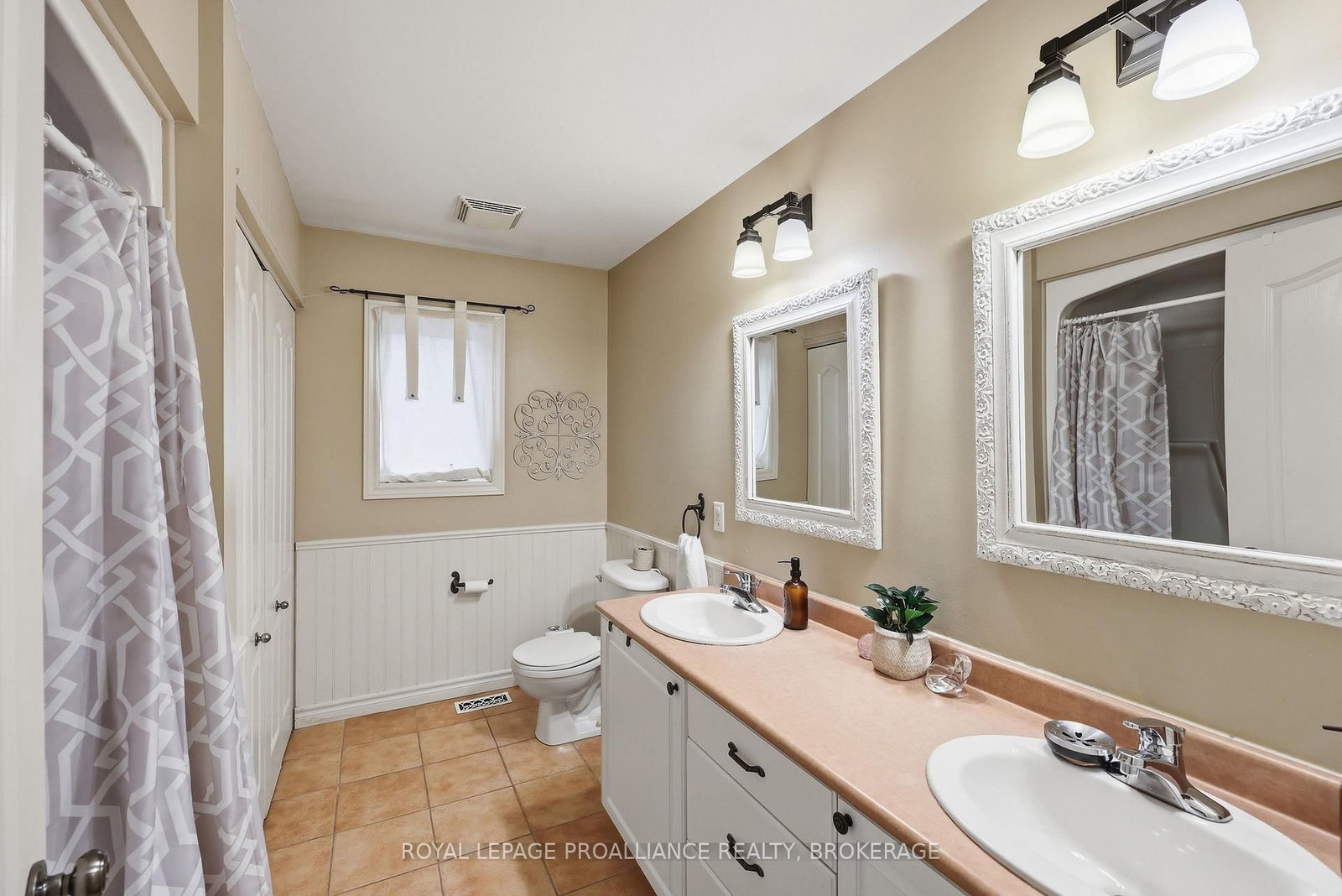 440 Conservatory Drive • Kingston, ON photo 23