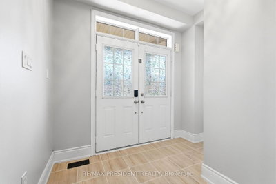 43 Mullholland Avenue • Cambridge, ON photo 7