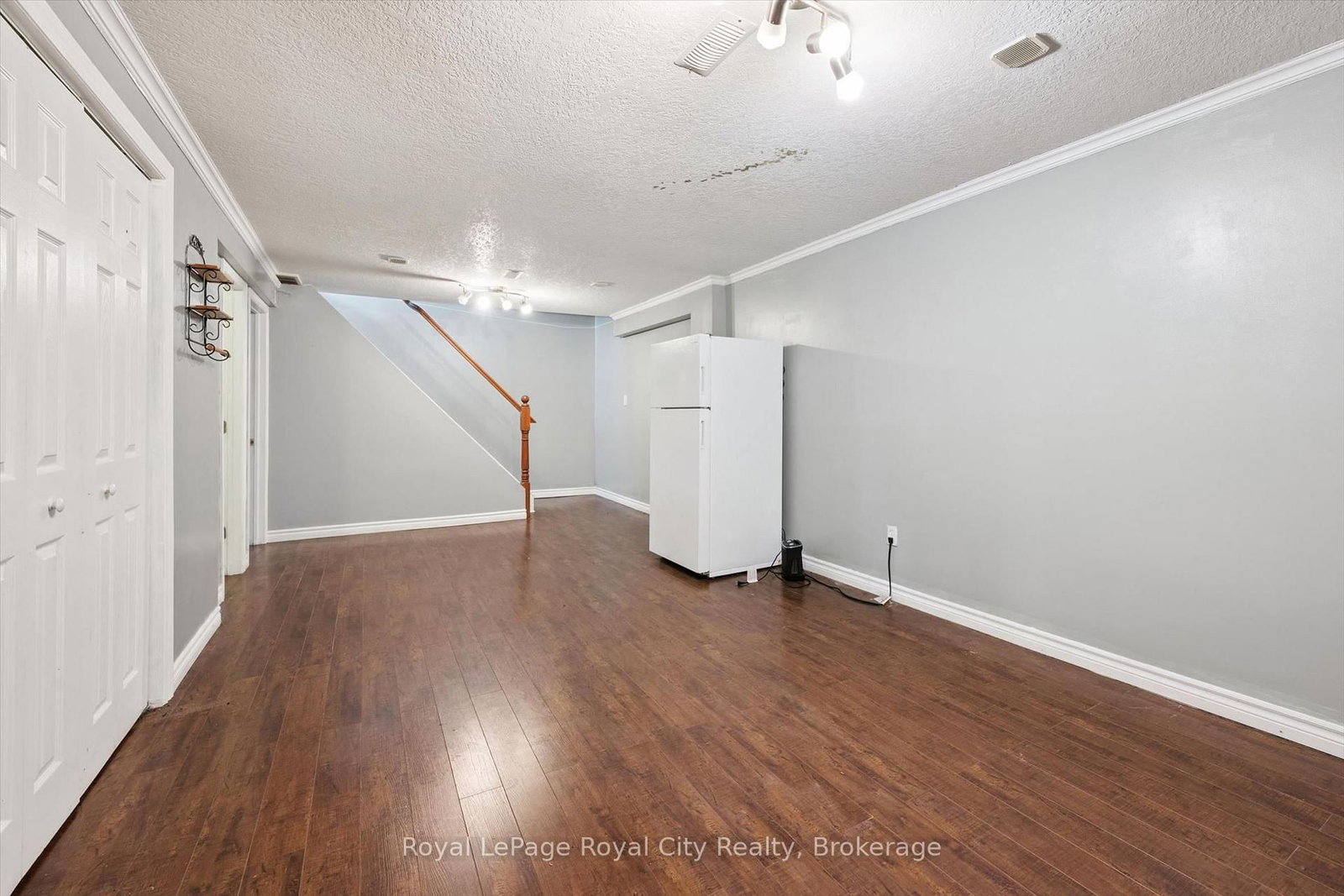 628 Willow Road • Guelph, ON photo 26