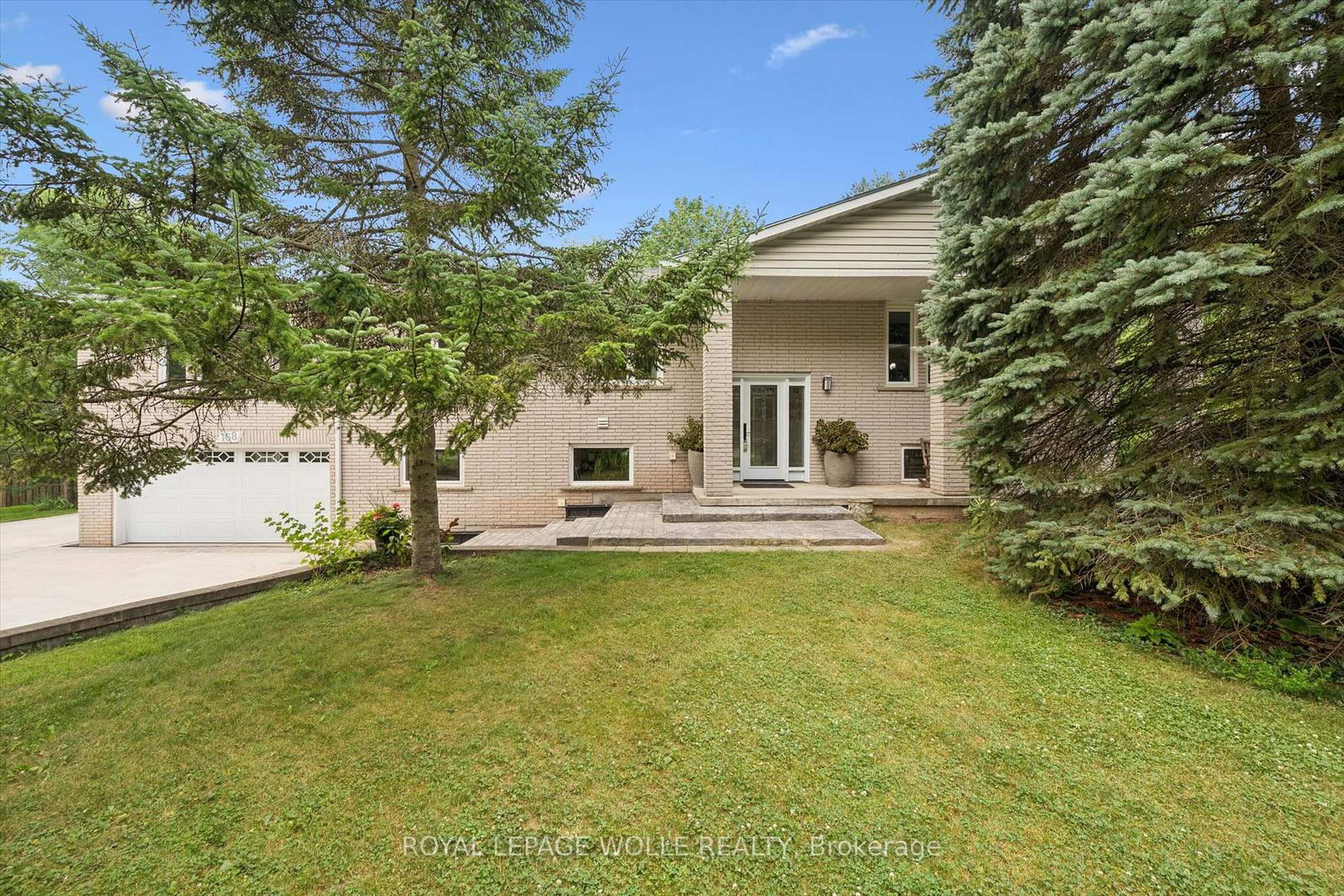 168 Brewery Street • Wilmot, ON photo 2