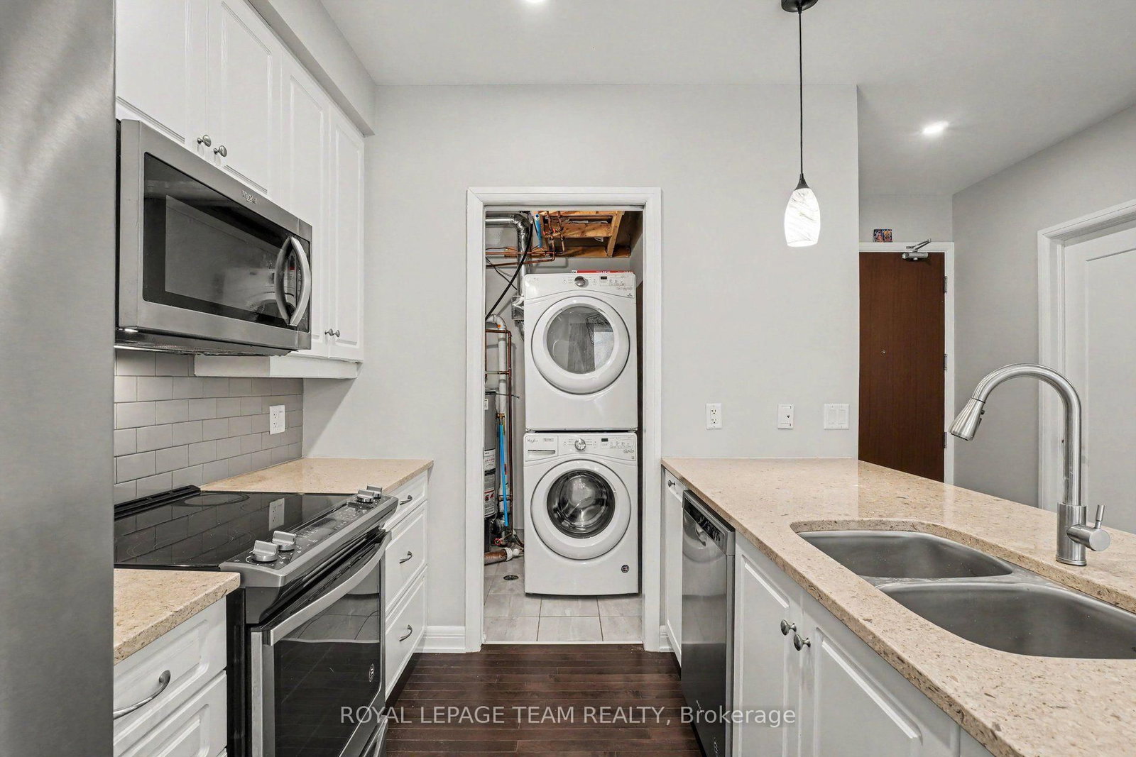 190 Boundstone Way • #104 • Ottawa, ON photo 12