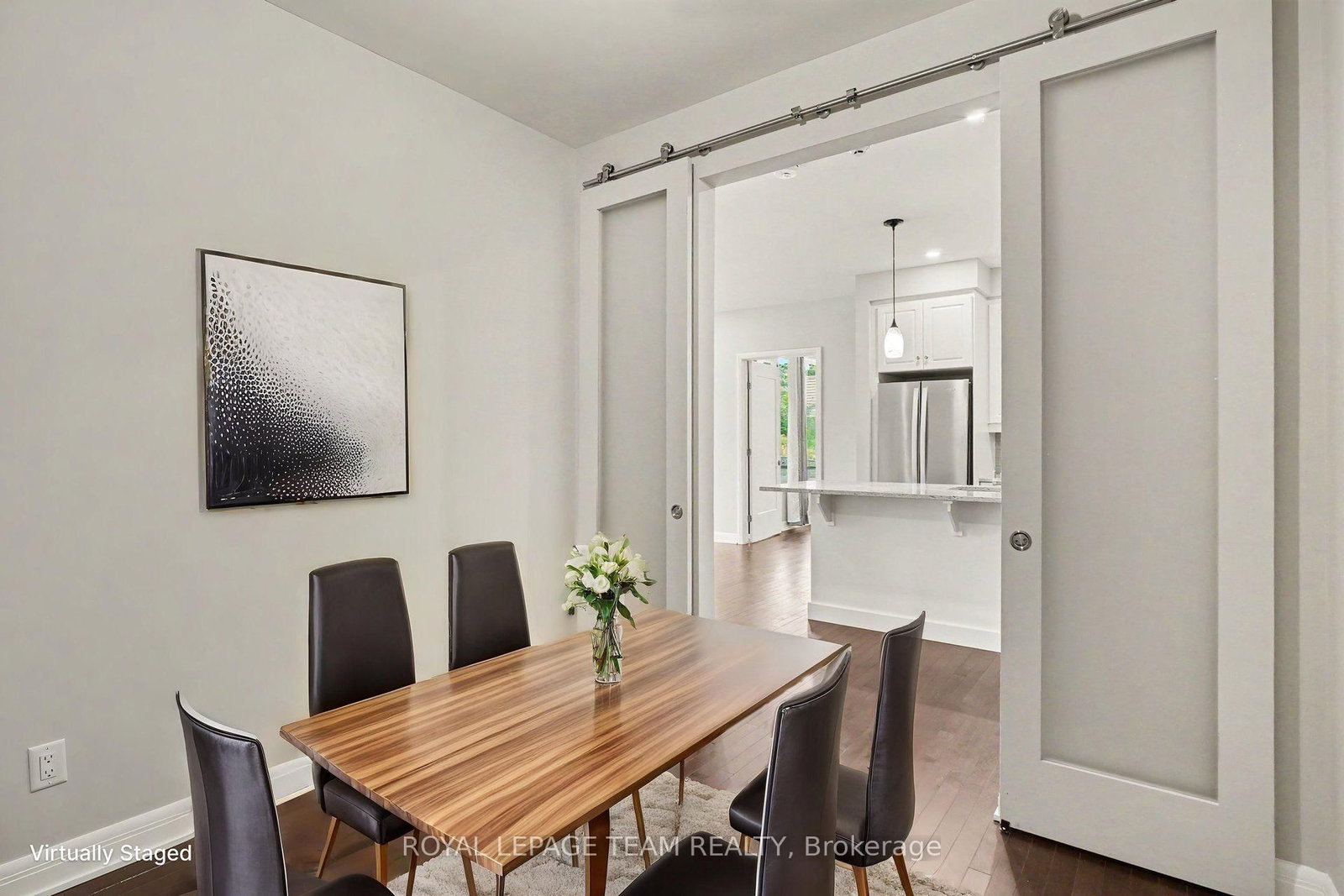 190 Boundstone Way • #104 • Ottawa, ON photo 9